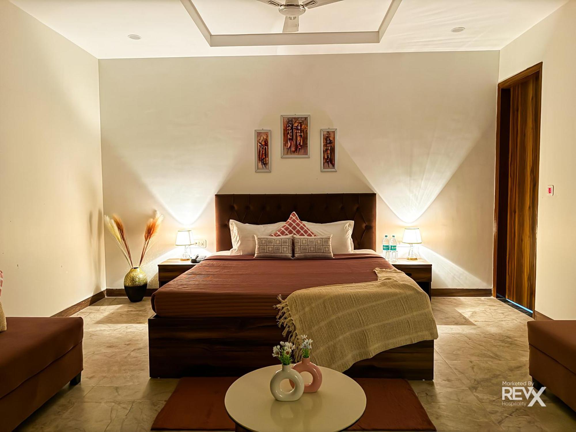 Guru Sadan A Luxe Stay Ayodhya Exterior photo