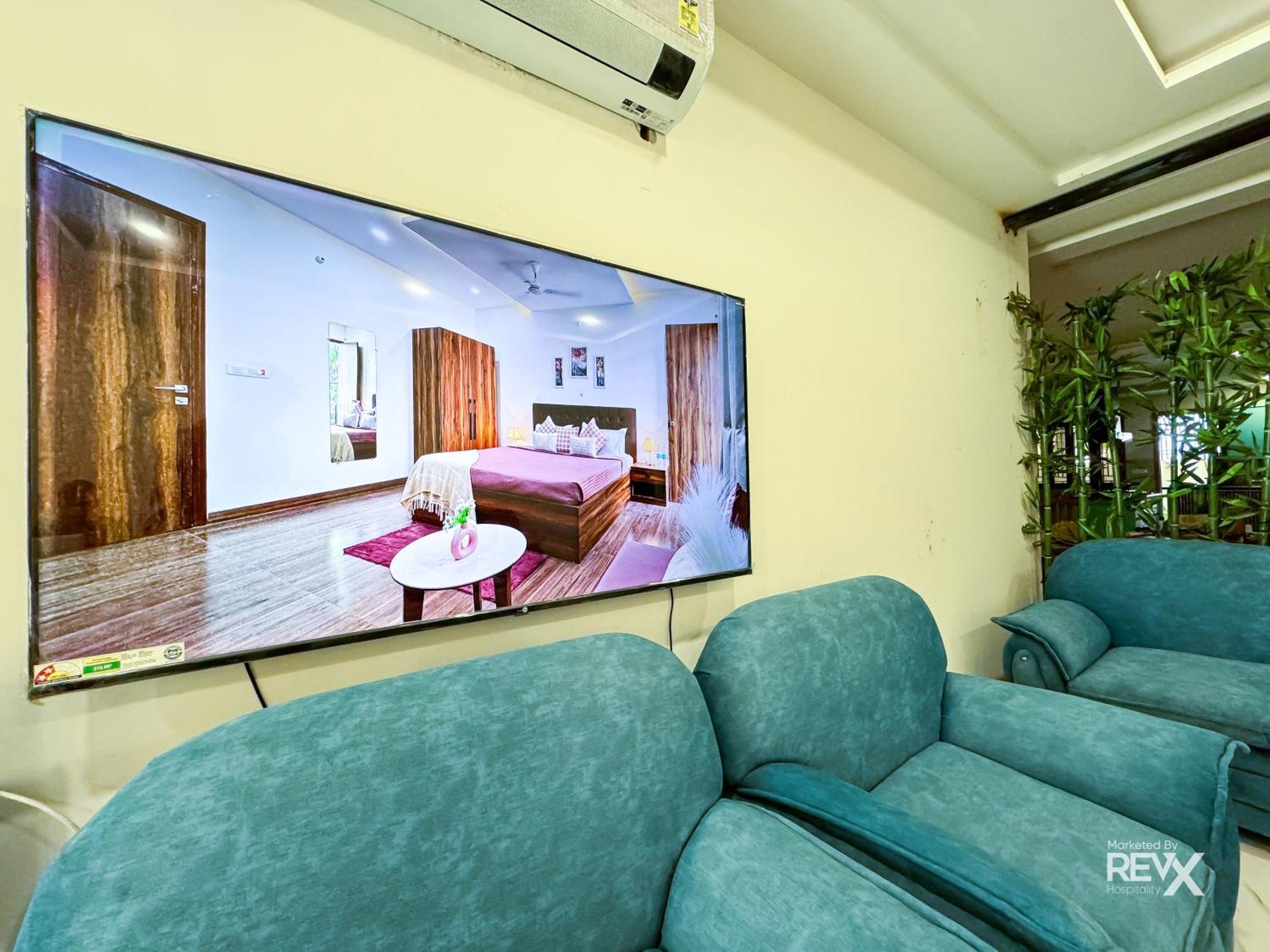 Guru Sadan A Luxe Stay Ayodhya Exterior photo