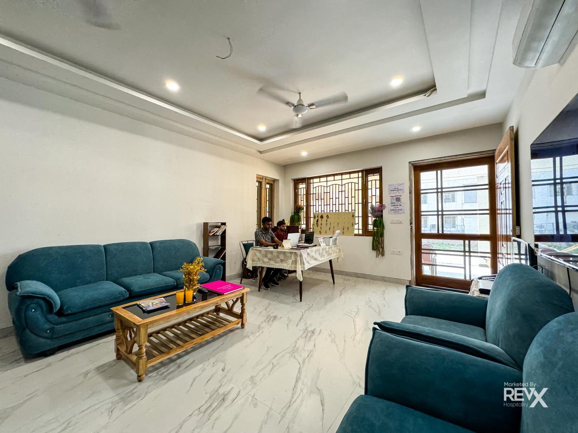 Guru Sadan A Luxe Stay Ayodhya Exterior photo