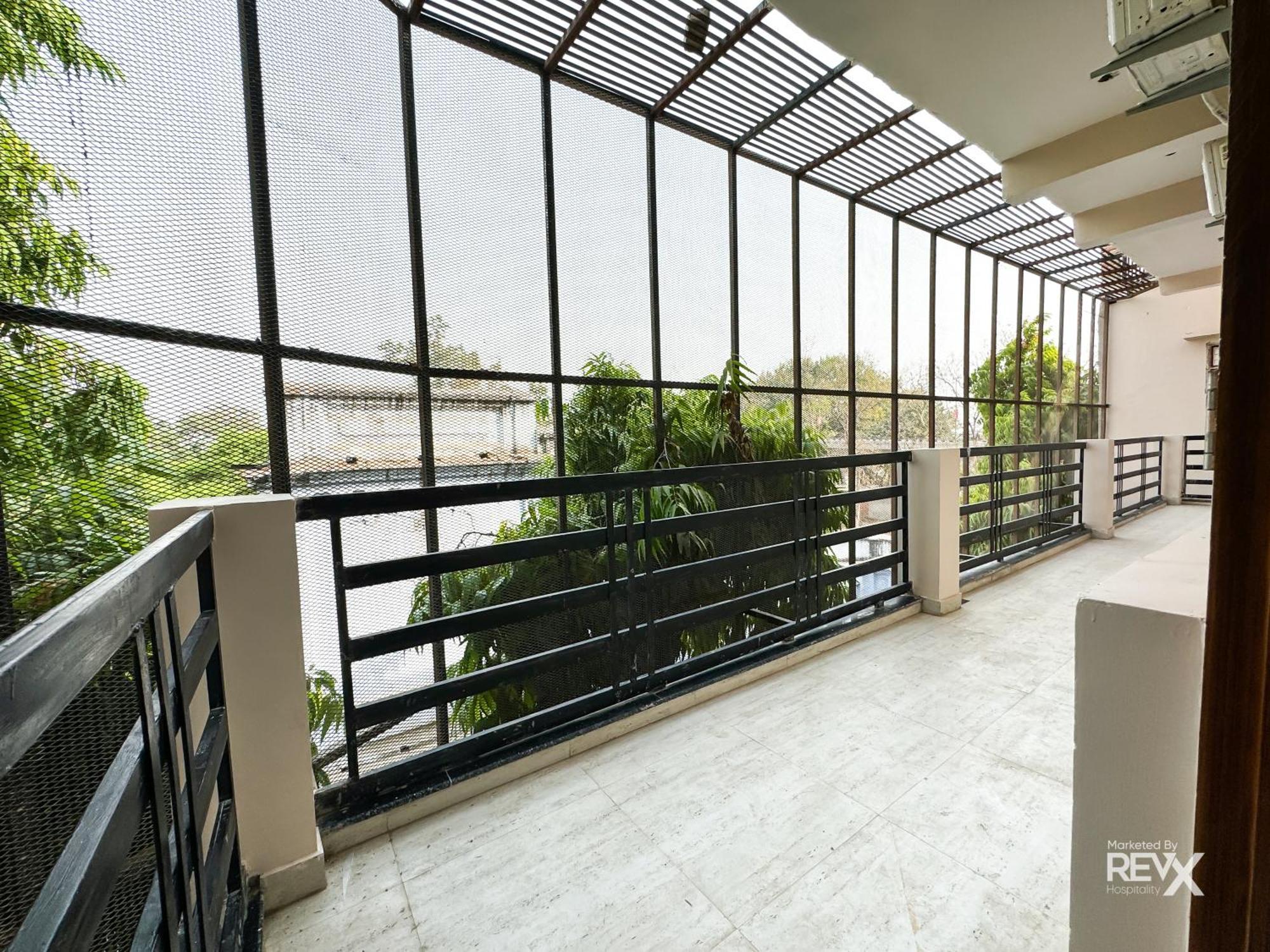 Guru Sadan A Luxe Stay Ayodhya Exterior photo