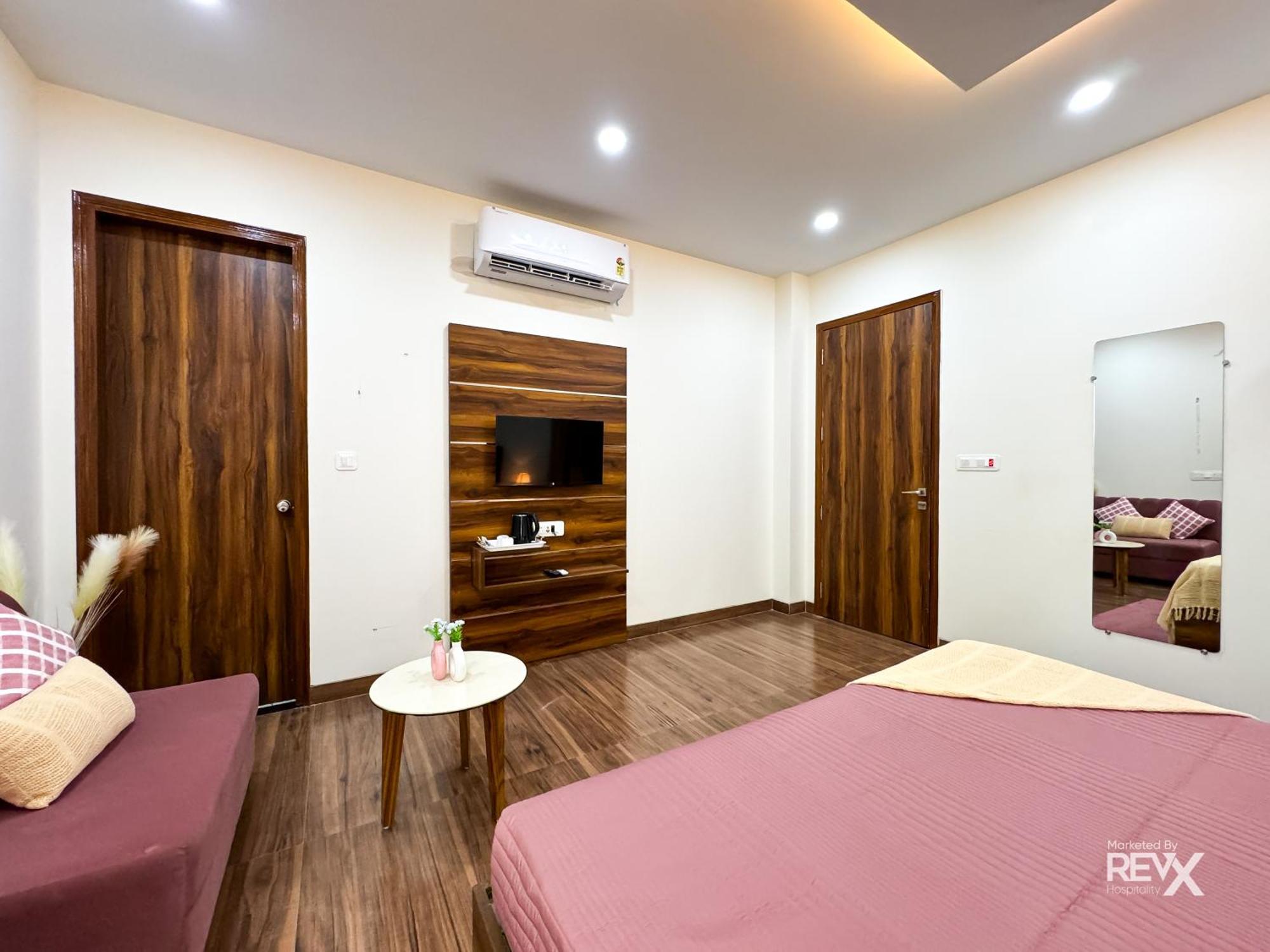 Guru Sadan A Luxe Stay Ayodhya Exterior photo